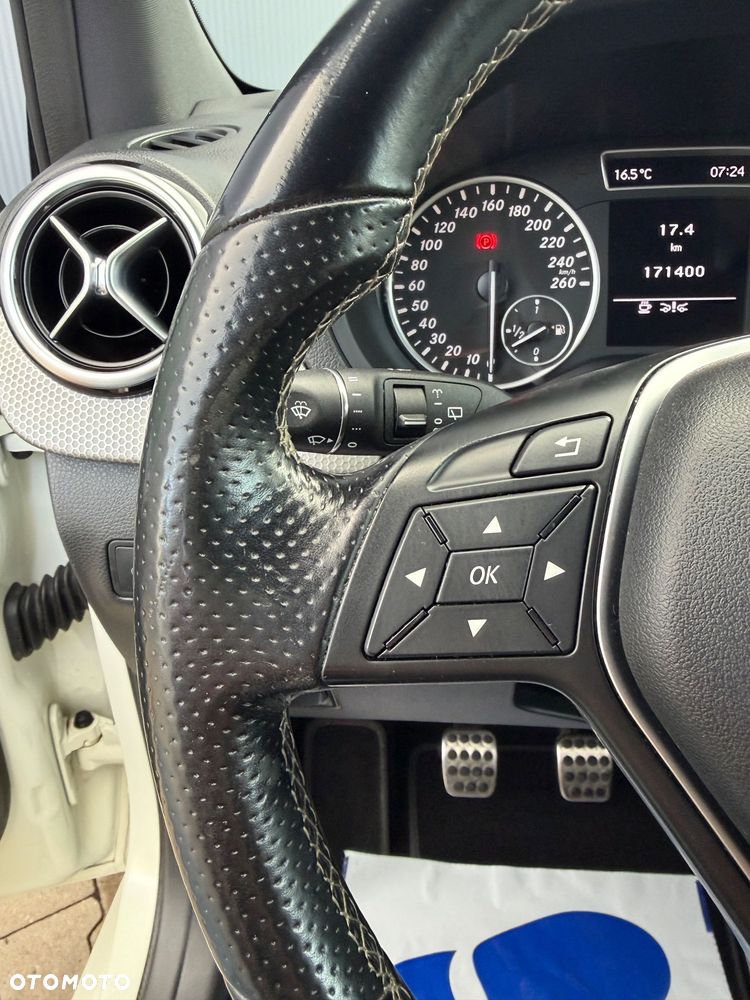 Mercedes-Benz Klasa B 200 CDI (BlueEFFICIENCY) - 12