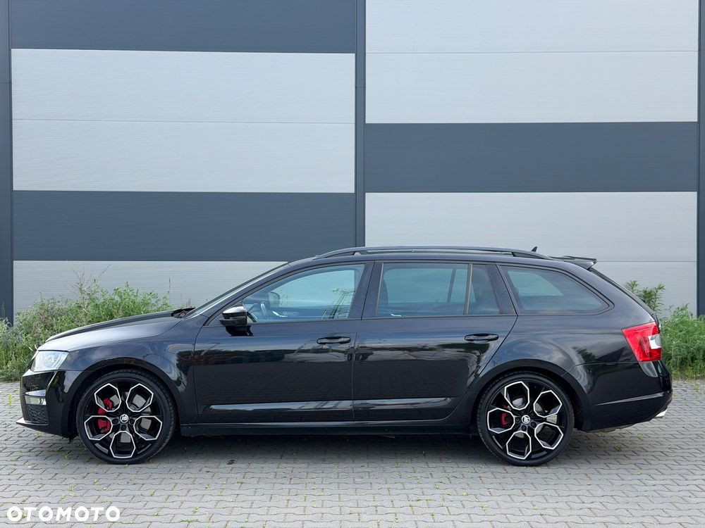 Skoda Octavia 2.0 TDI DSG RS - 9
