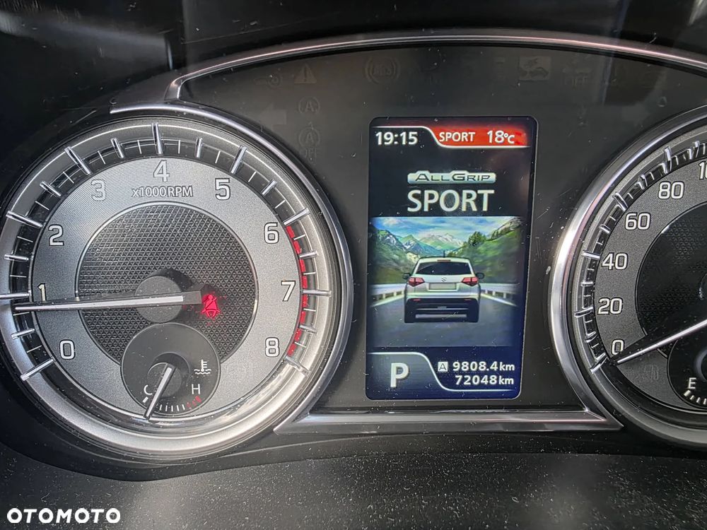 Suzuki Vitara - 3