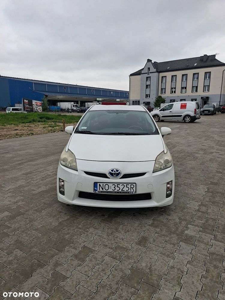 Toyota Prius 1.8 HSD Luna - 2