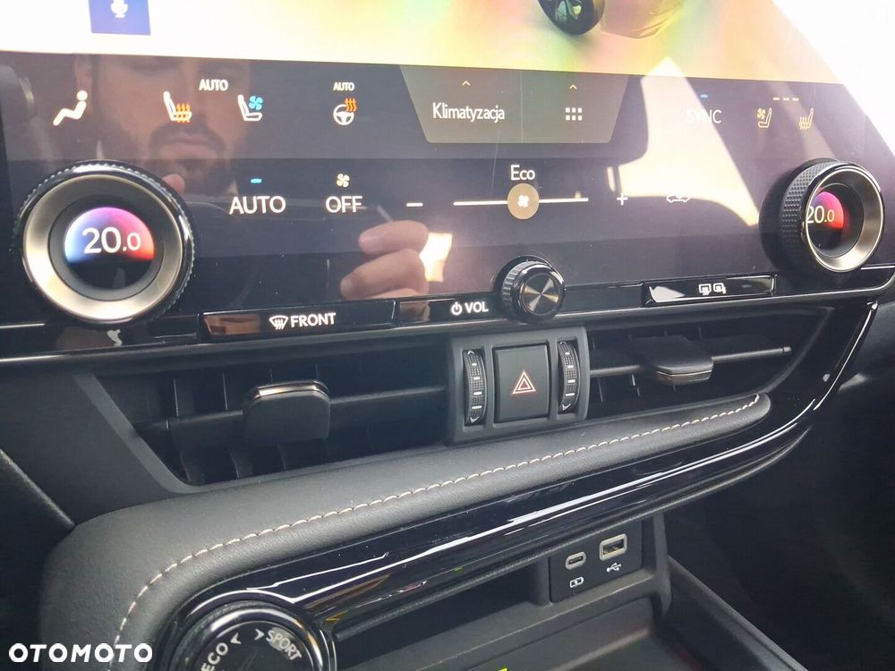 Lexus NX 350h Prestige AWD - 17