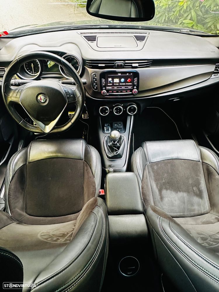 Alfa Romeo Giulietta 1.6 JTDM 16V Sport - 31