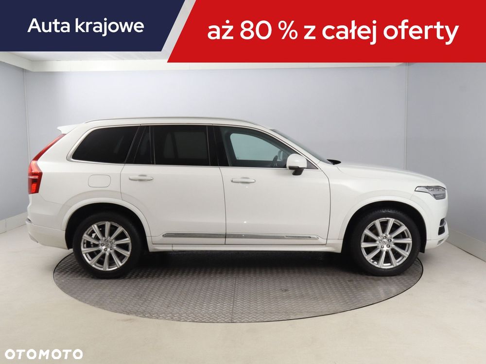 Volvo XC 90 - 8