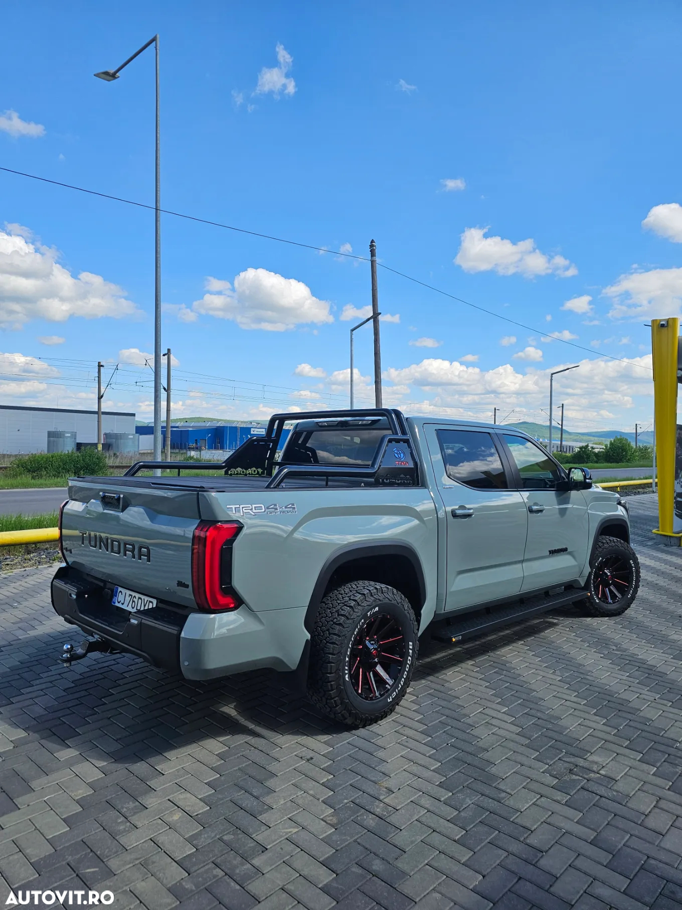 Toyota Tundra - 34