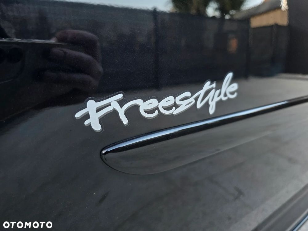 Volkswagen Touran 1.4 TSI Freestyle - 10