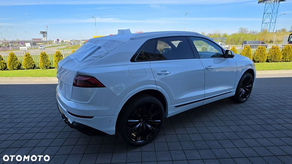 Audi Q8 - 5