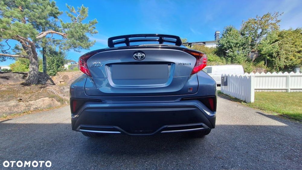 Toyota C-HR Lounge - 9