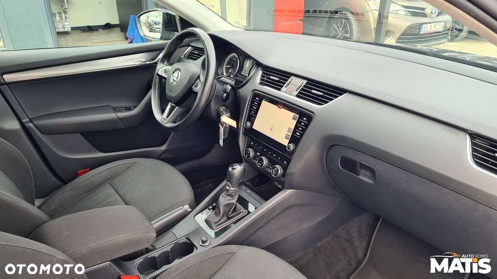 Skoda Octavia - 10