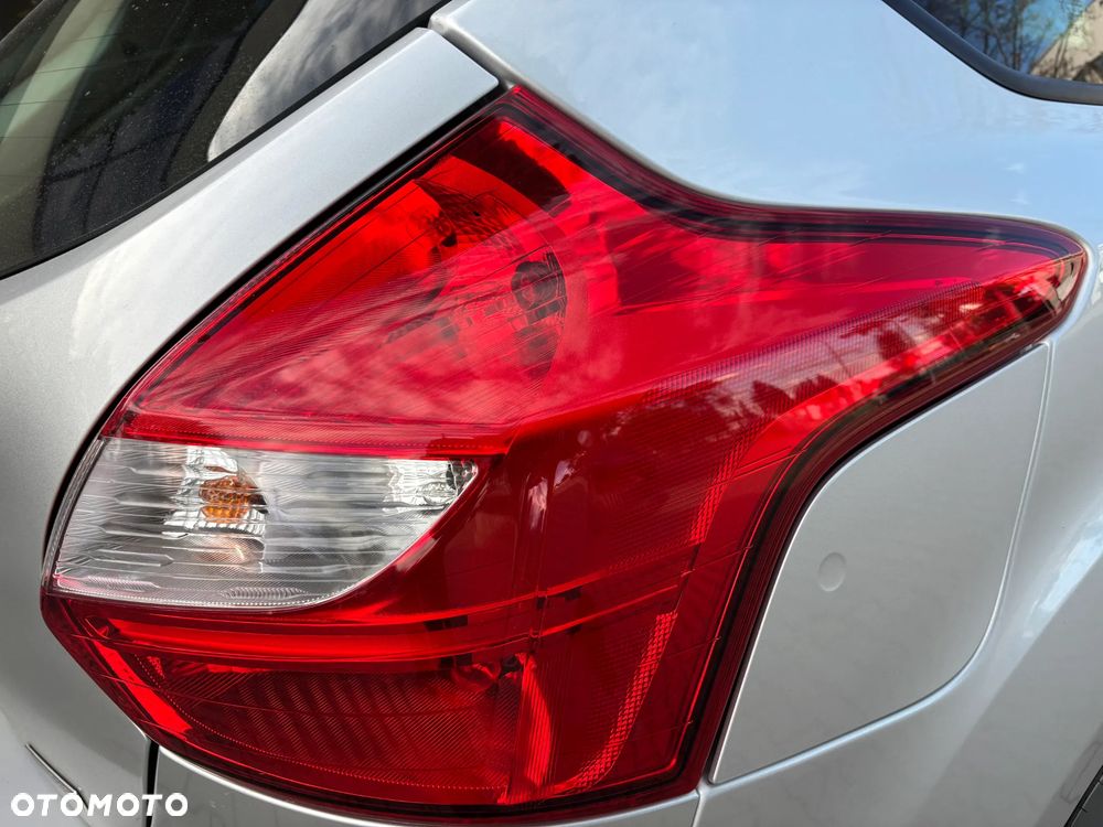 Ford Focus - 13