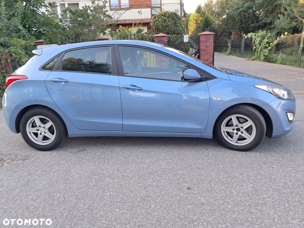 Hyundai i30 1.6 CRDI Trend - 5