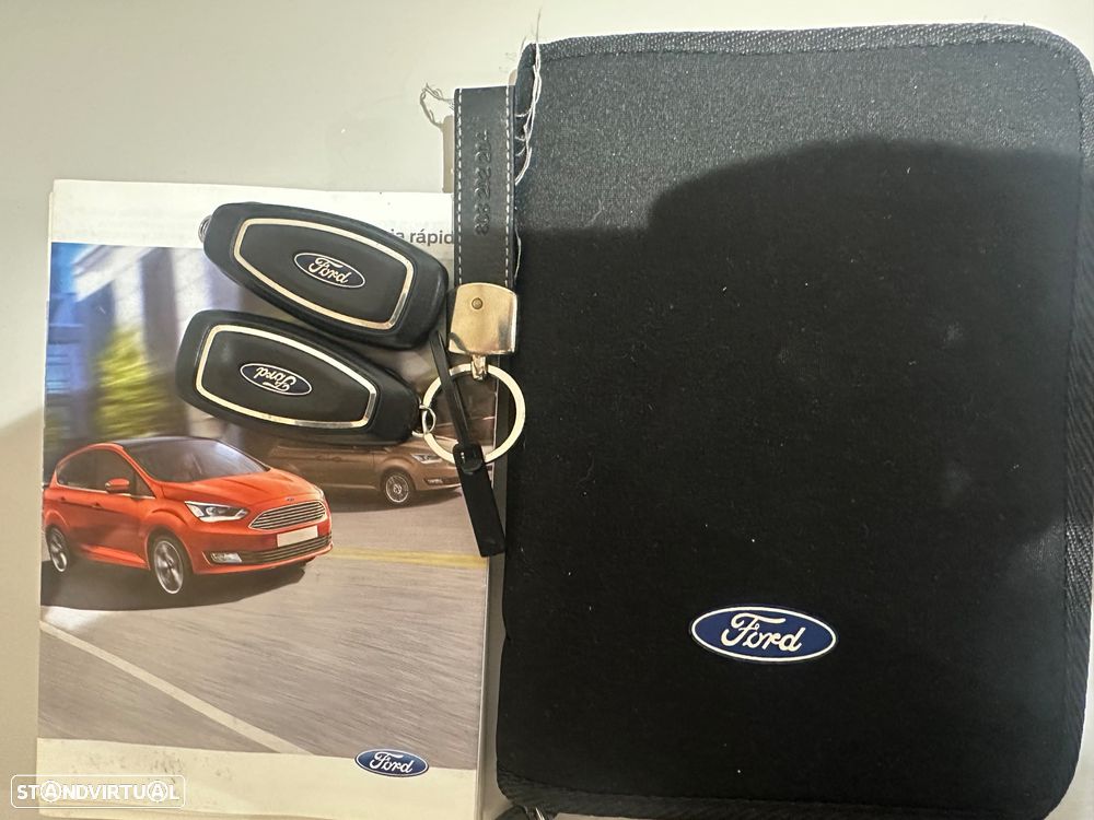 Ford C-Max 1.5 TDCi Titanium S/S - 38