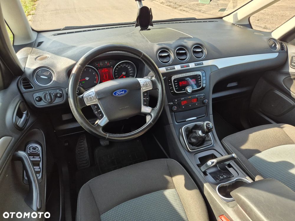 Ford Galaxy 1.6 T Trend - 10