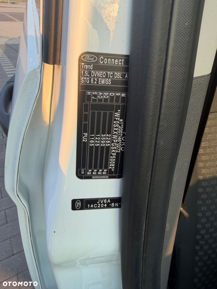 Ford Transit Connect - 11