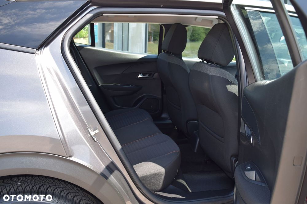 Peugeot 2008 1.5 BlueHDi Active S&S - 23