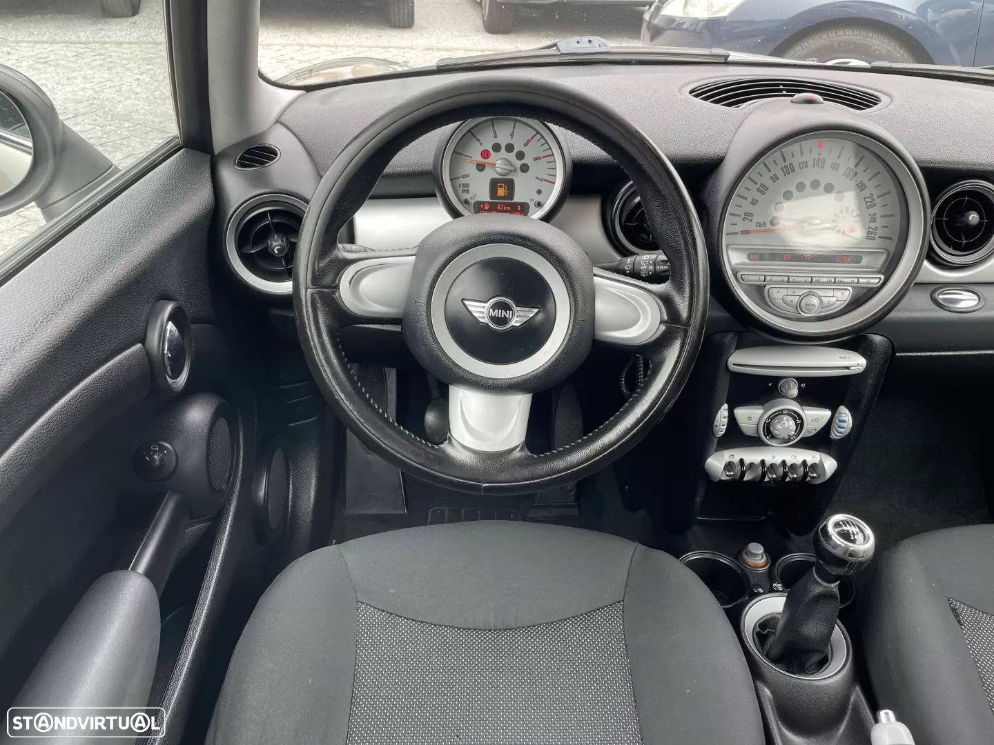 MINI 3 Portas Cooper D - 4