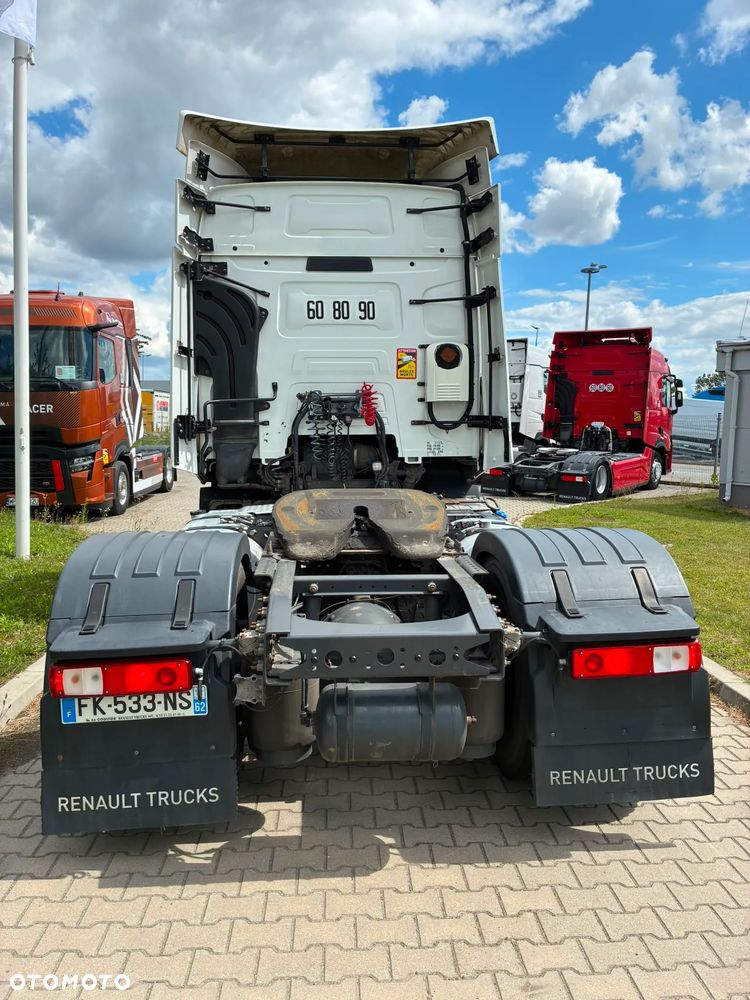 Renault T480 Sleeper Cab - 6