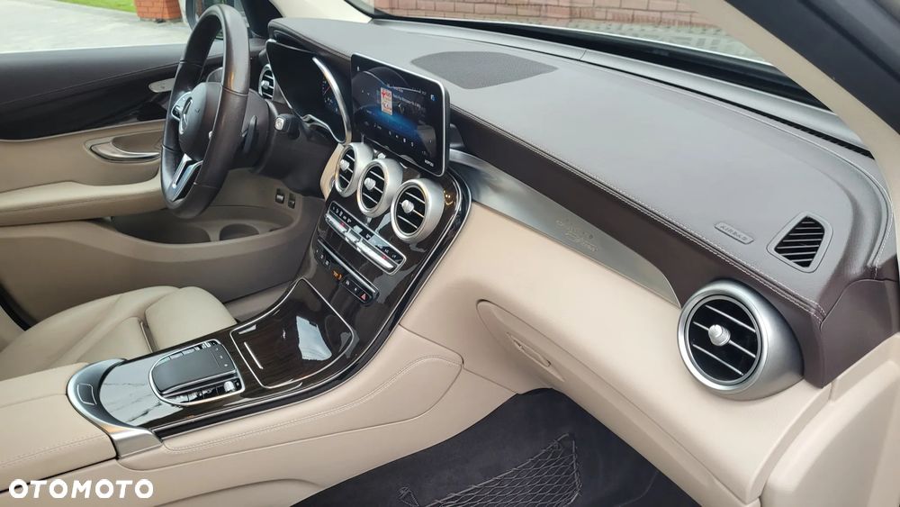 Mercedes-Benz GLC 200 d 4-Matic - 8