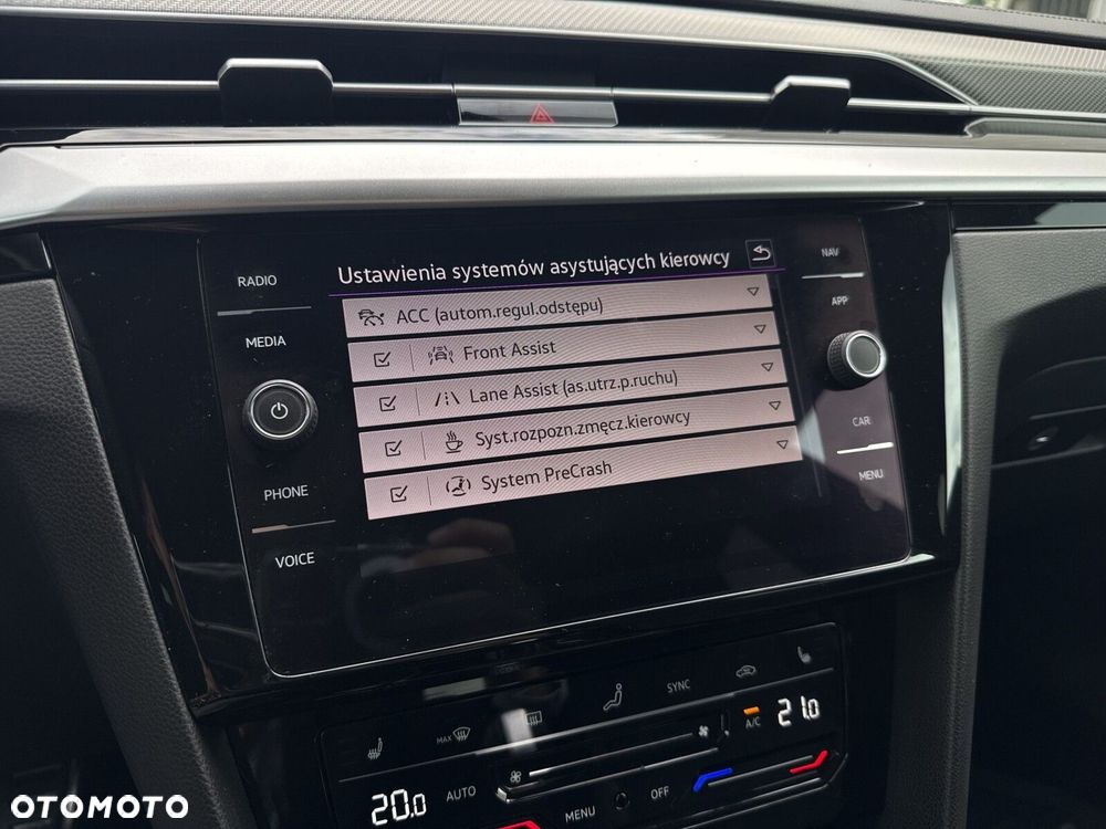 Volkswagen Arteon 2.0 TSI R-Line DSG - 26
