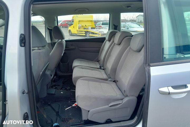 Dezmembrez Seat Alhambra 2 [2010 - 2015] Minivan 2.0 TDi MT (140 hp) - 6