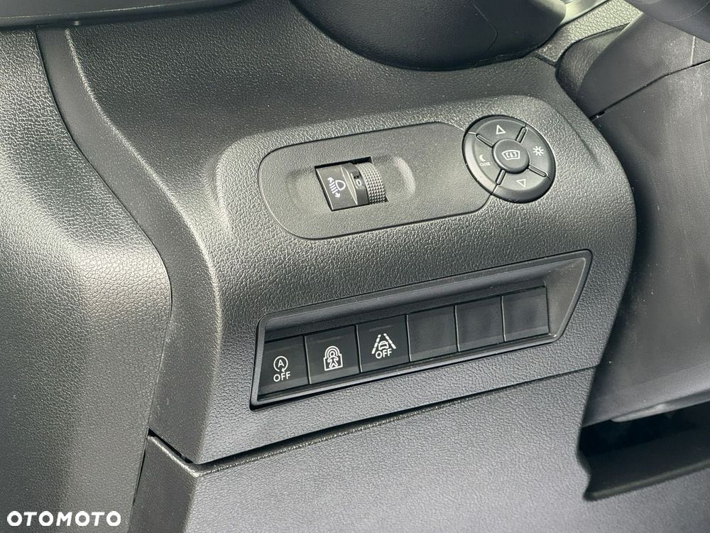 Citroën Berlingo Multispace PureTech 110 SHINE - 33