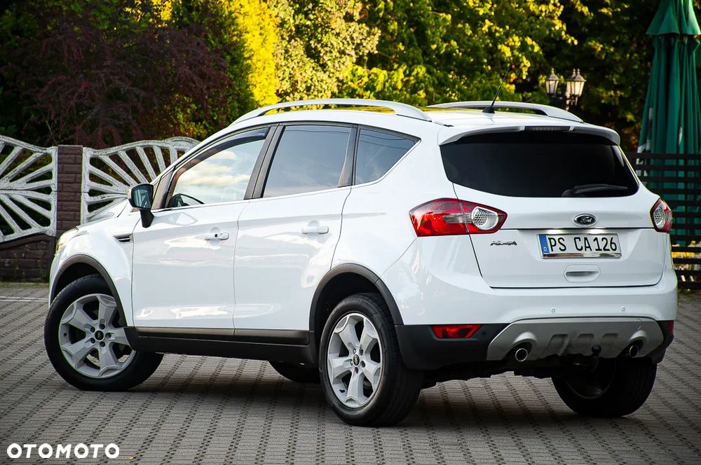 Ford Kuga 2.0 TDCi 4x4 Titanium - 14