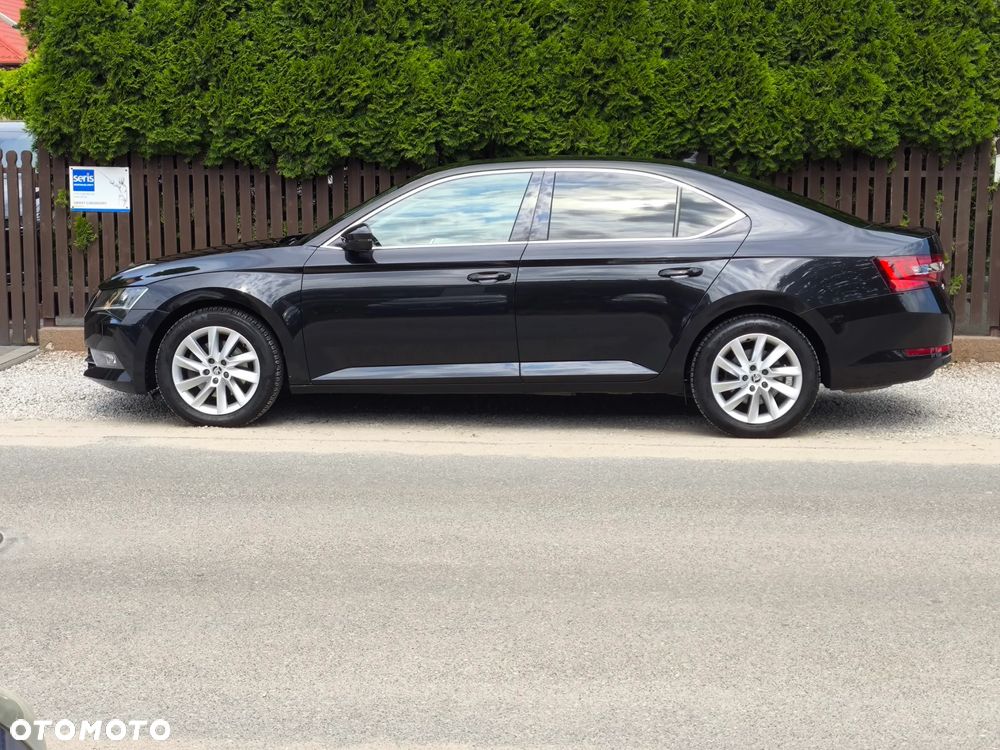 Skoda Superb 1.4 TSI ACT DSG Ambition - 5