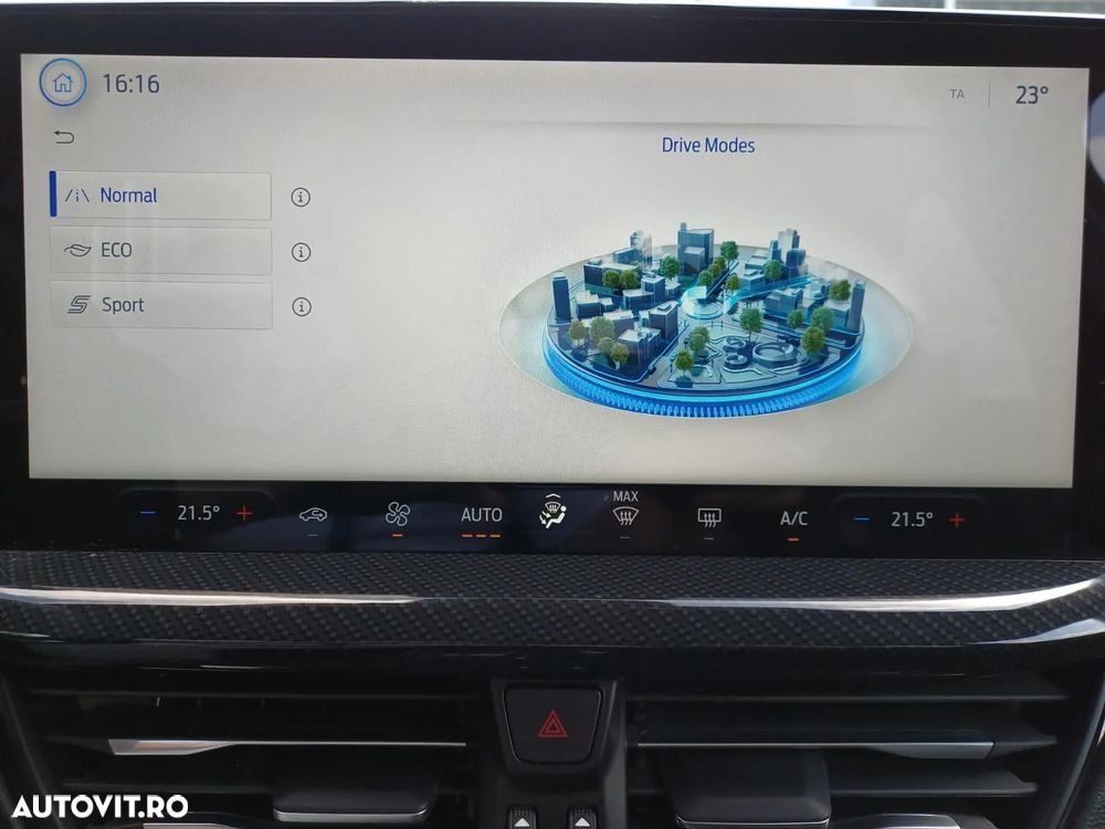Ford Focus 1.5 EcoBlue Start-Stopp-System Aut. ST-LINE DESIGN - 19