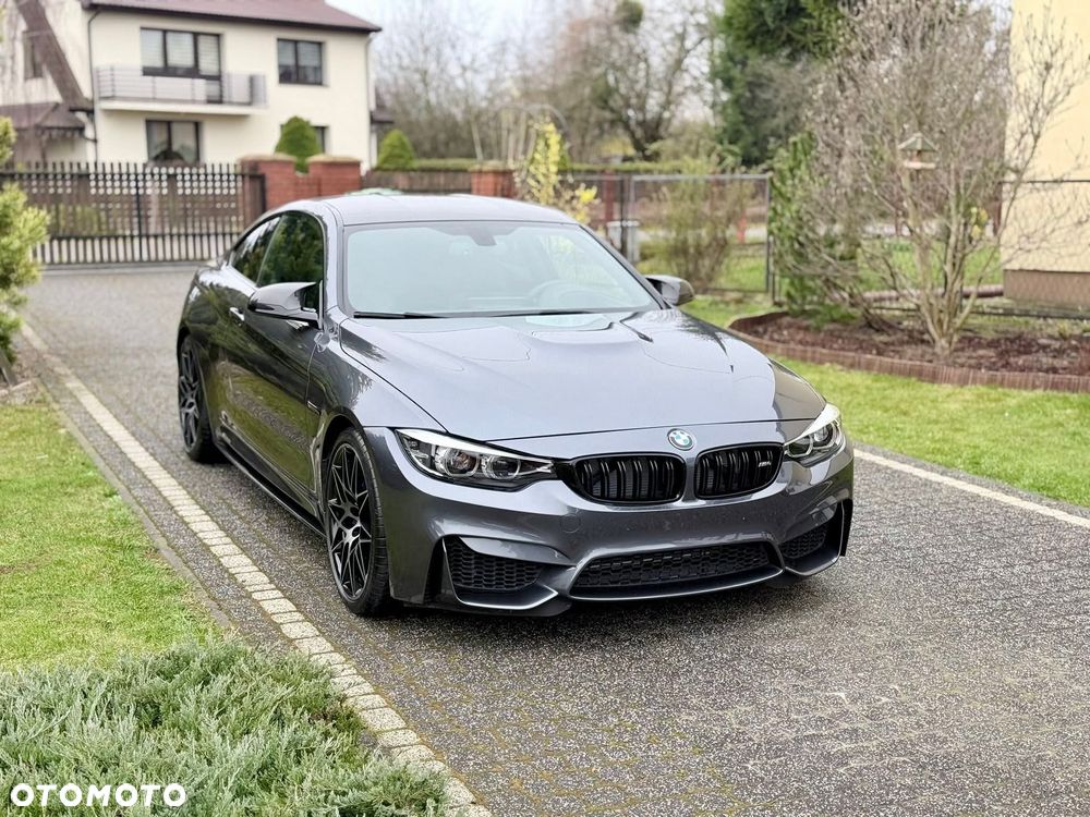 BMW M4 DKG Competition - 4