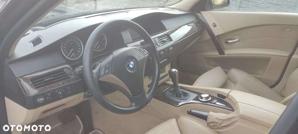 BMW Seria 5 - 10