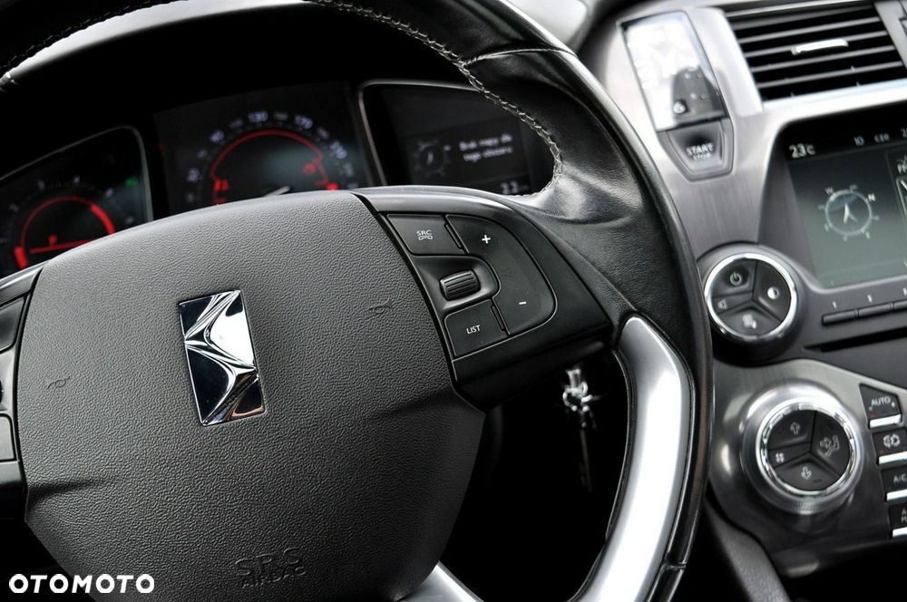 Citroën DS5 HDi 165 SportChic - 26