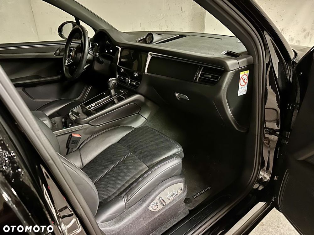 Porsche Macan - 11