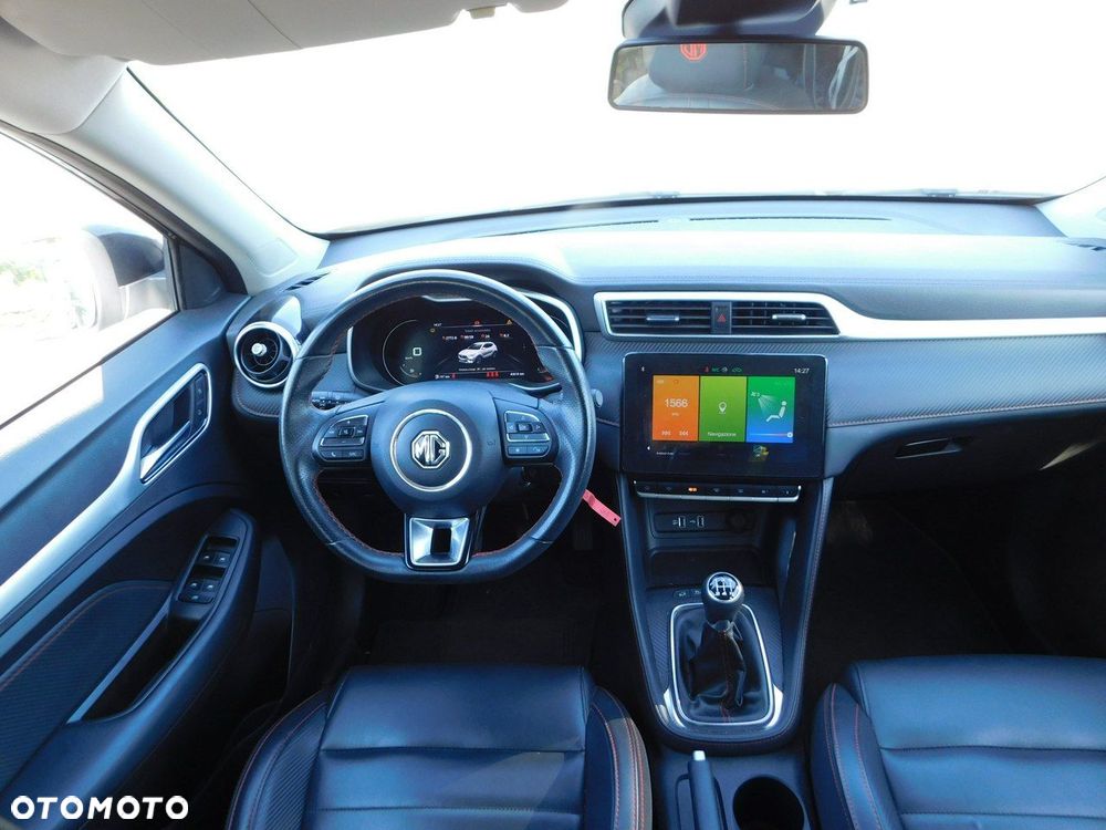 MG ZS - 7