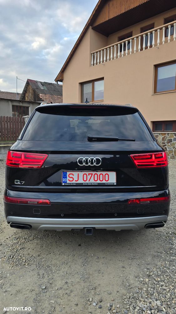 Audi Q7 - 15