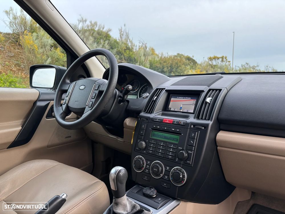 Land Rover Freelander eD4 S - 25
