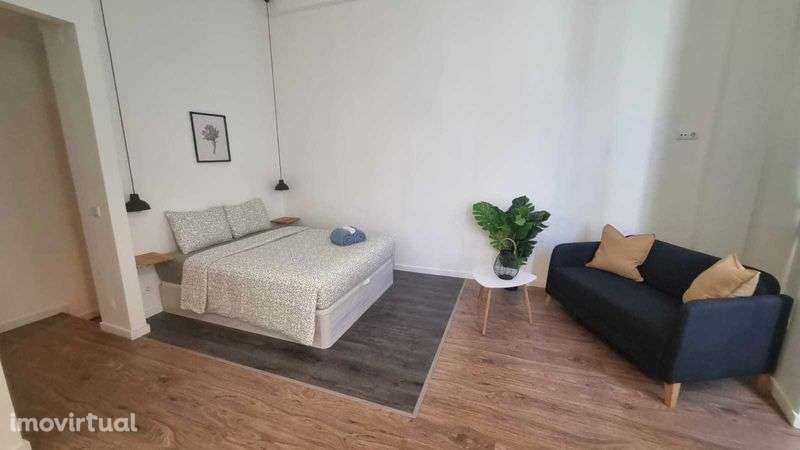 CASA NO CENTRO DO PORTO - Grande imagem: 3/7