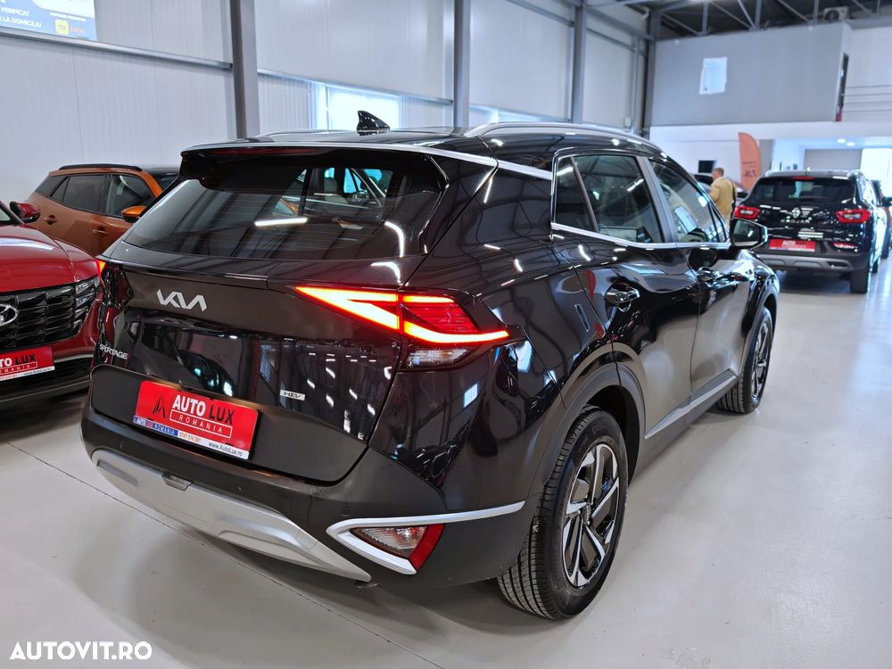 Kia Sportage 1.6 T-GDI HEV 6AT 4x2 Style - 4