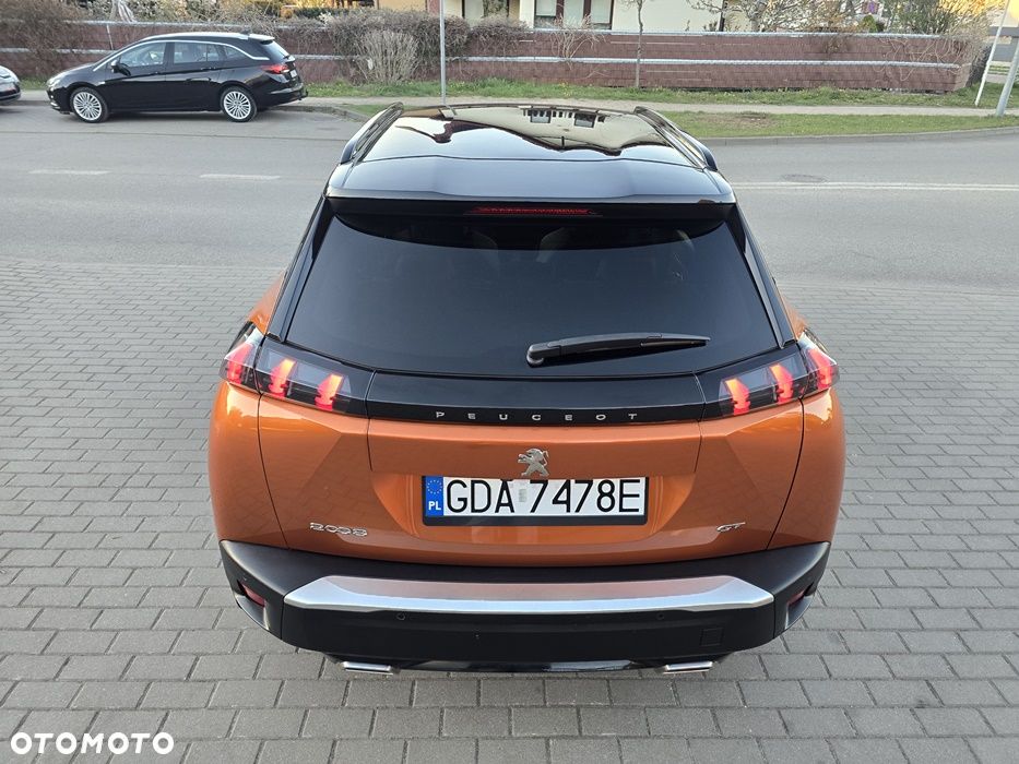 Peugeot 2008 PureTech 130 EAT8 GT - 16