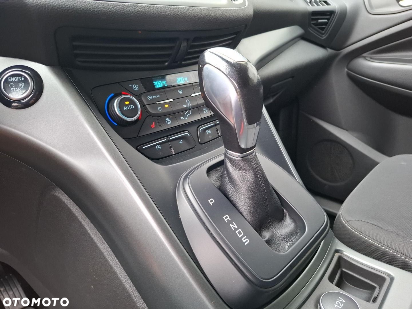 Ford Kuga - 18