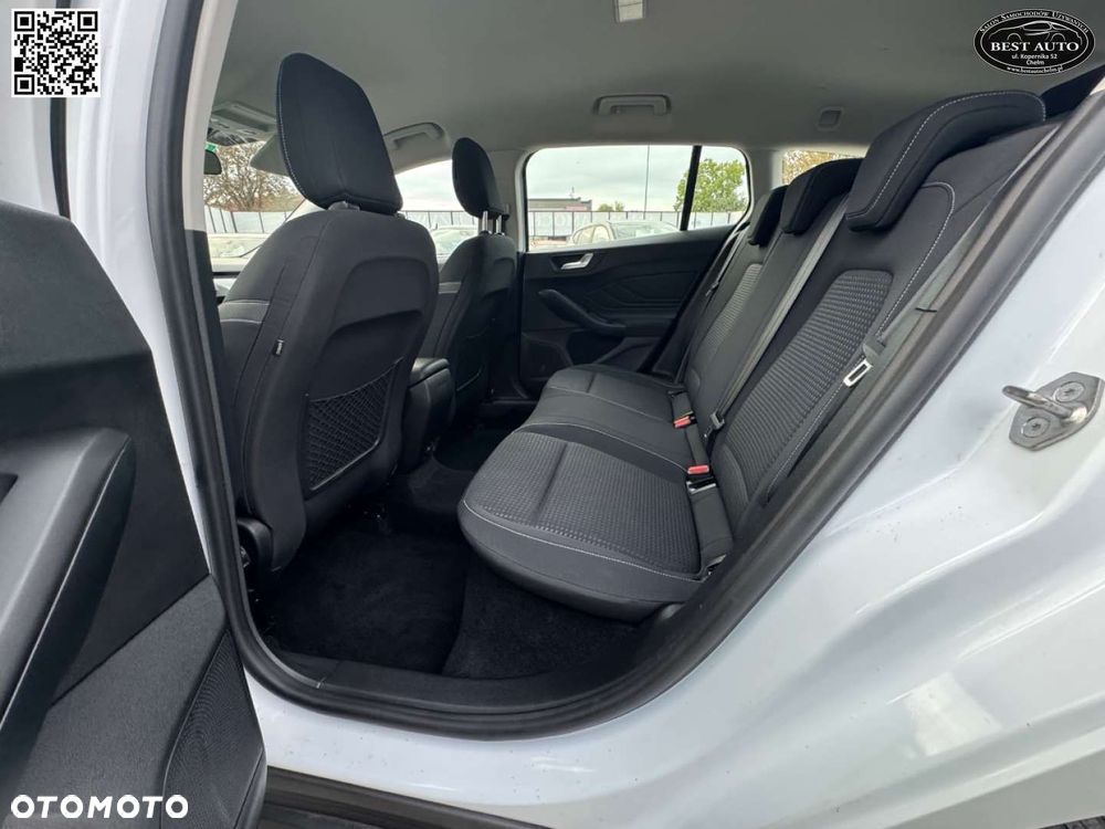Ford Focus - 24