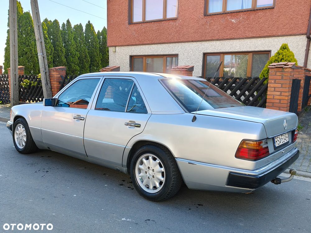 Mercedes-Benz W124 (1984-1993) - 3
