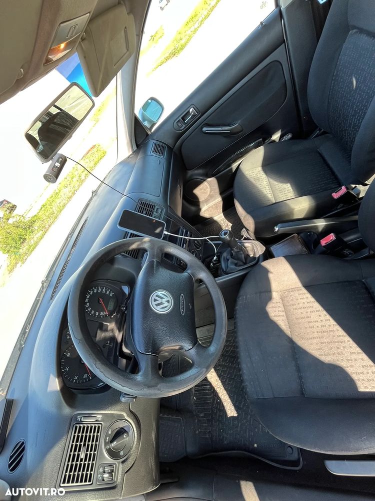 Volkswagen Golf 1.9 TDI - 6