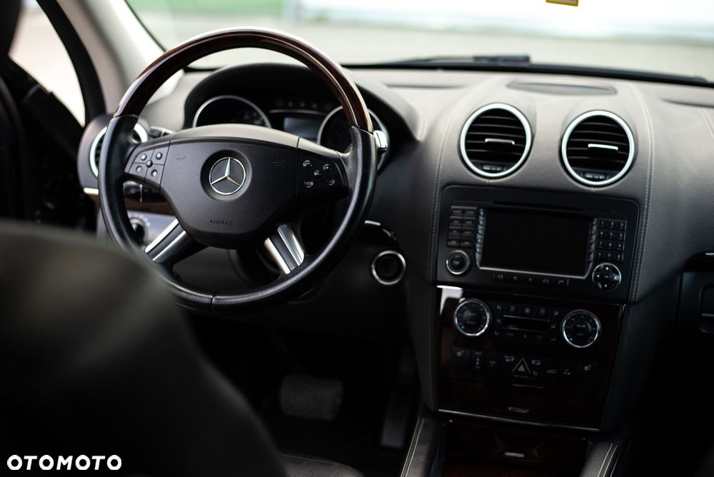 Mercedes-Benz GL ver-500-4matic-7g--tronic - 16