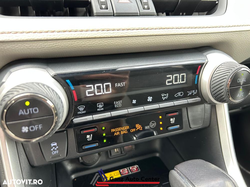 Toyota RAV4 2.5 VVT-iE 4x4 Luxury Plus - 22