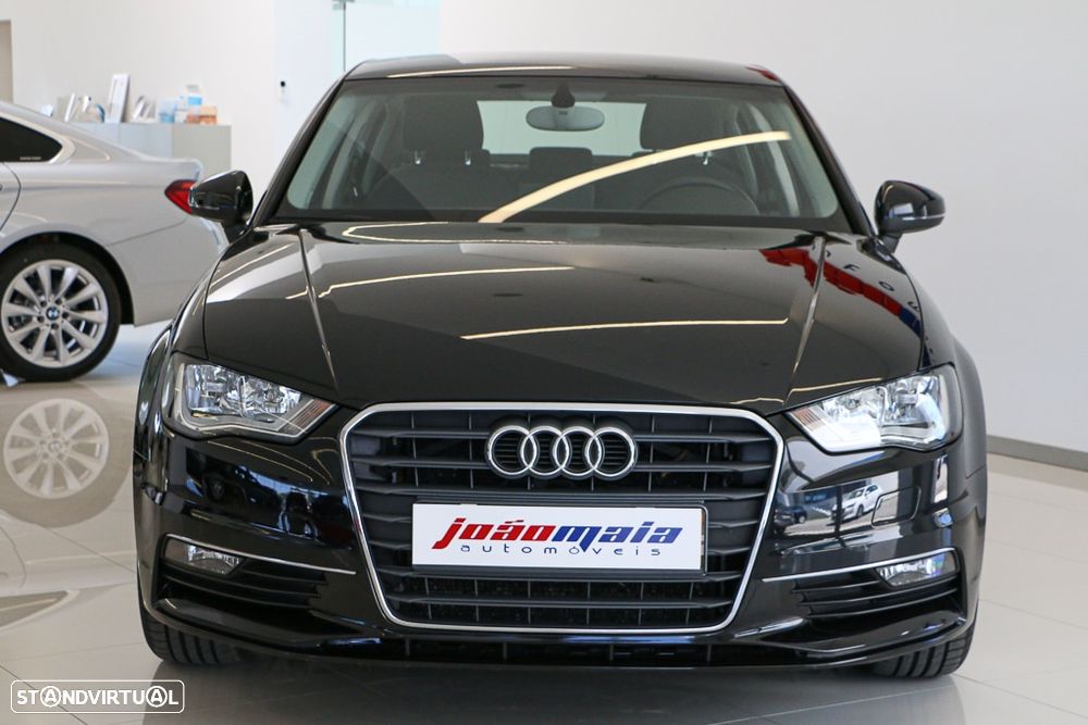 Audi A3 Limousine 1.6 TDI Advance - 4