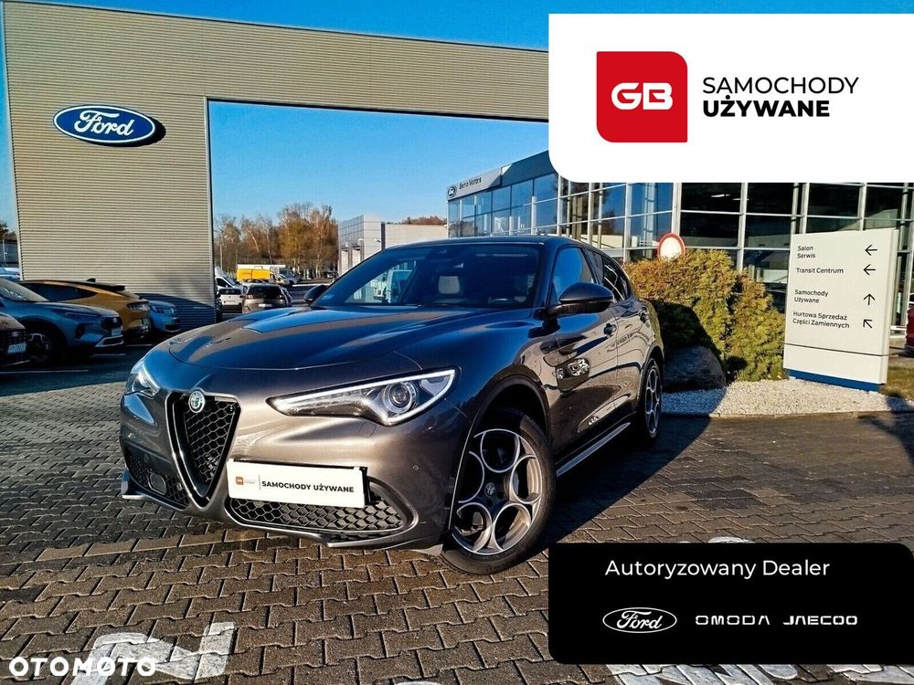 Alfa Romeo Stelvio 2.0 Turbo Sprint Q4 - 1