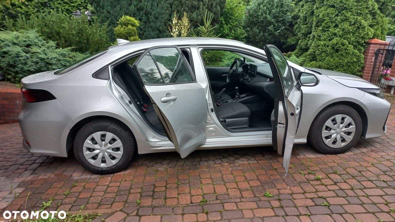 Toyota Corolla - 37