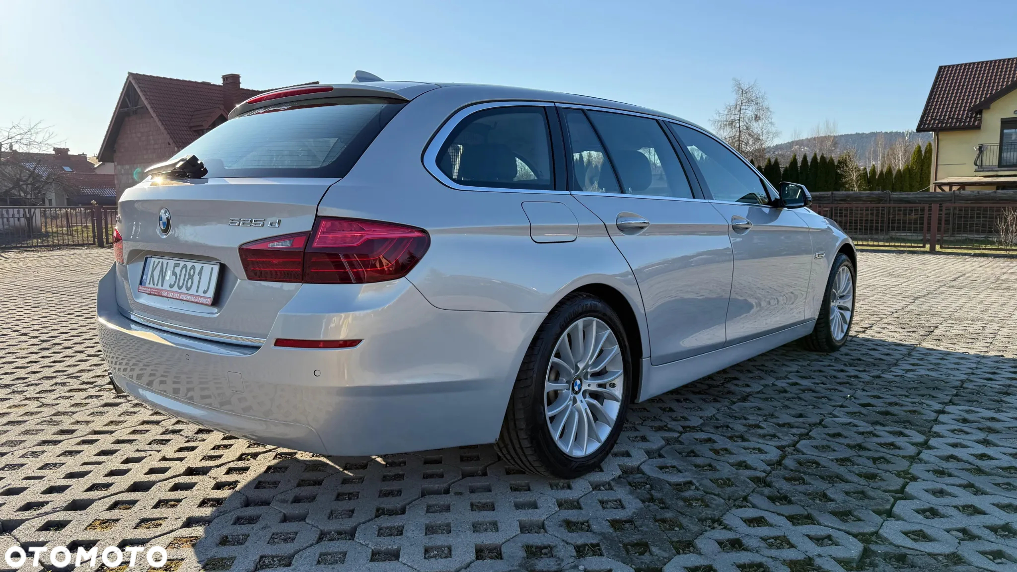 BMW Seria 5 525d xDrive Touring Luxury Line - 4