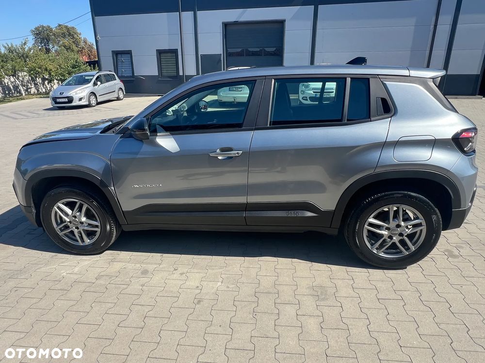 Jeep Avenger - 8