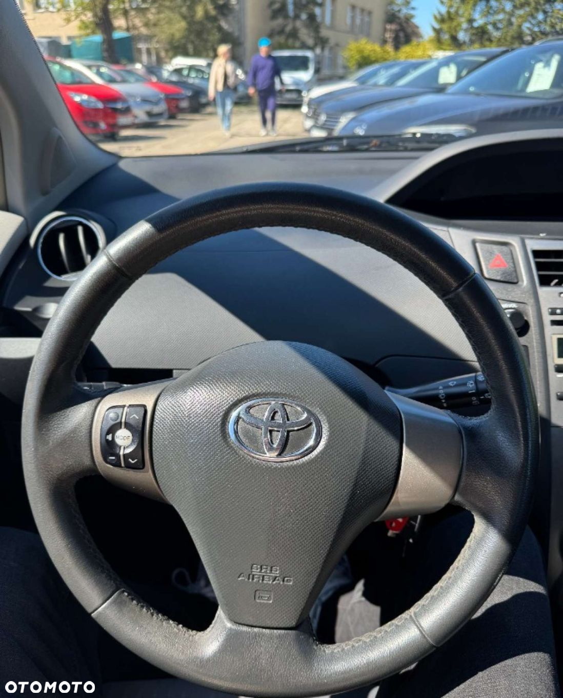 Toyota Yaris - 15