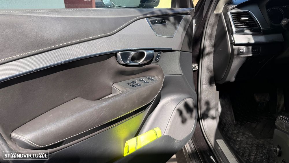 Volvo XC 90 2.0 D4 Inscription - 23